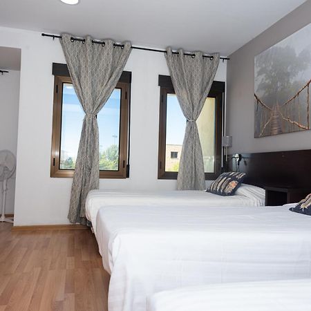 Hostal Venta De Valcorba Soria Exterior foto